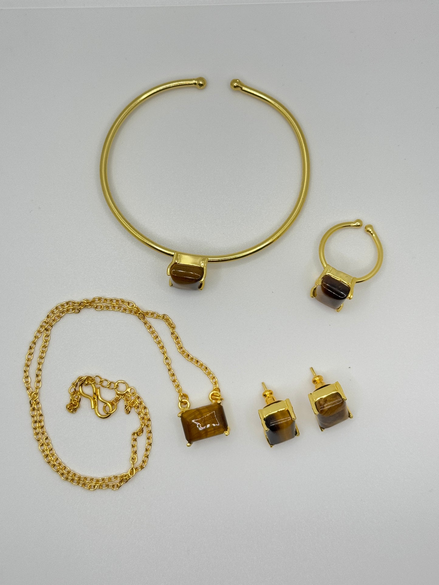 Gold Jewelry Set with Tiger's Eye Cubes