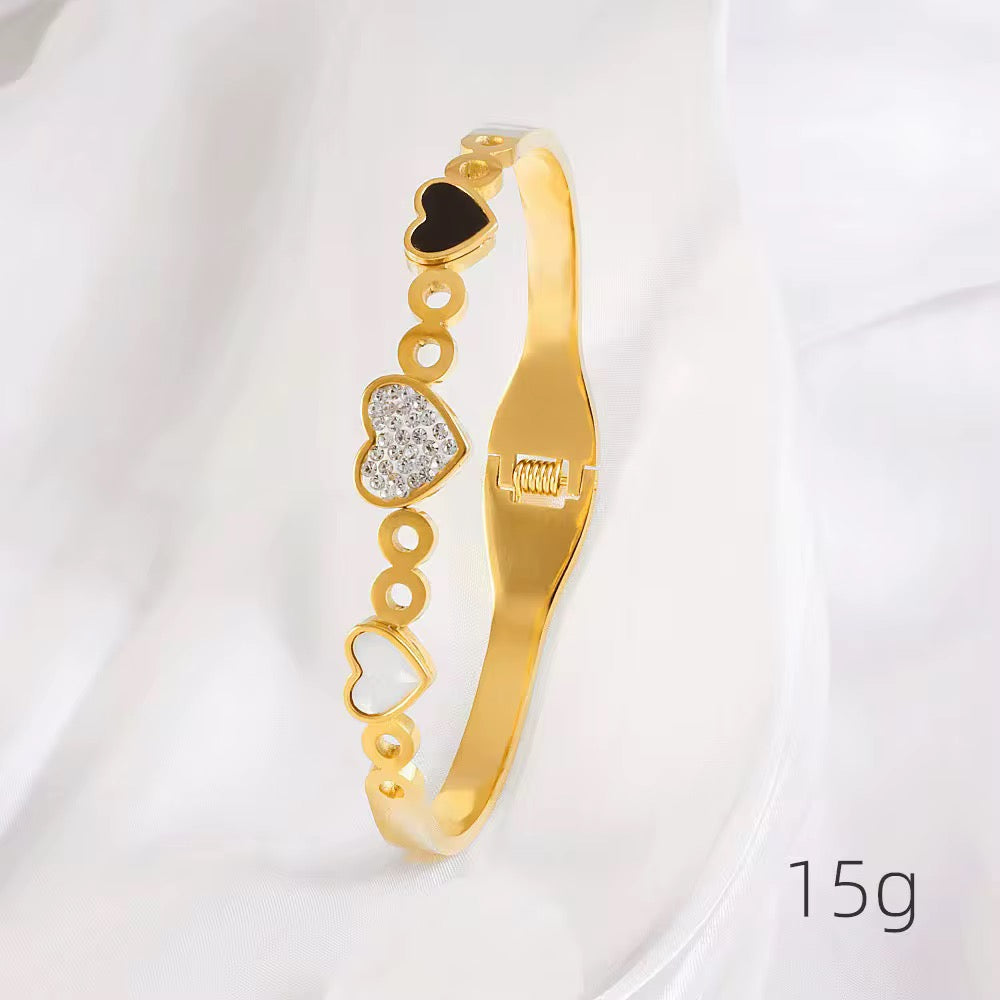 3 hearts golden stainless steel bracelet