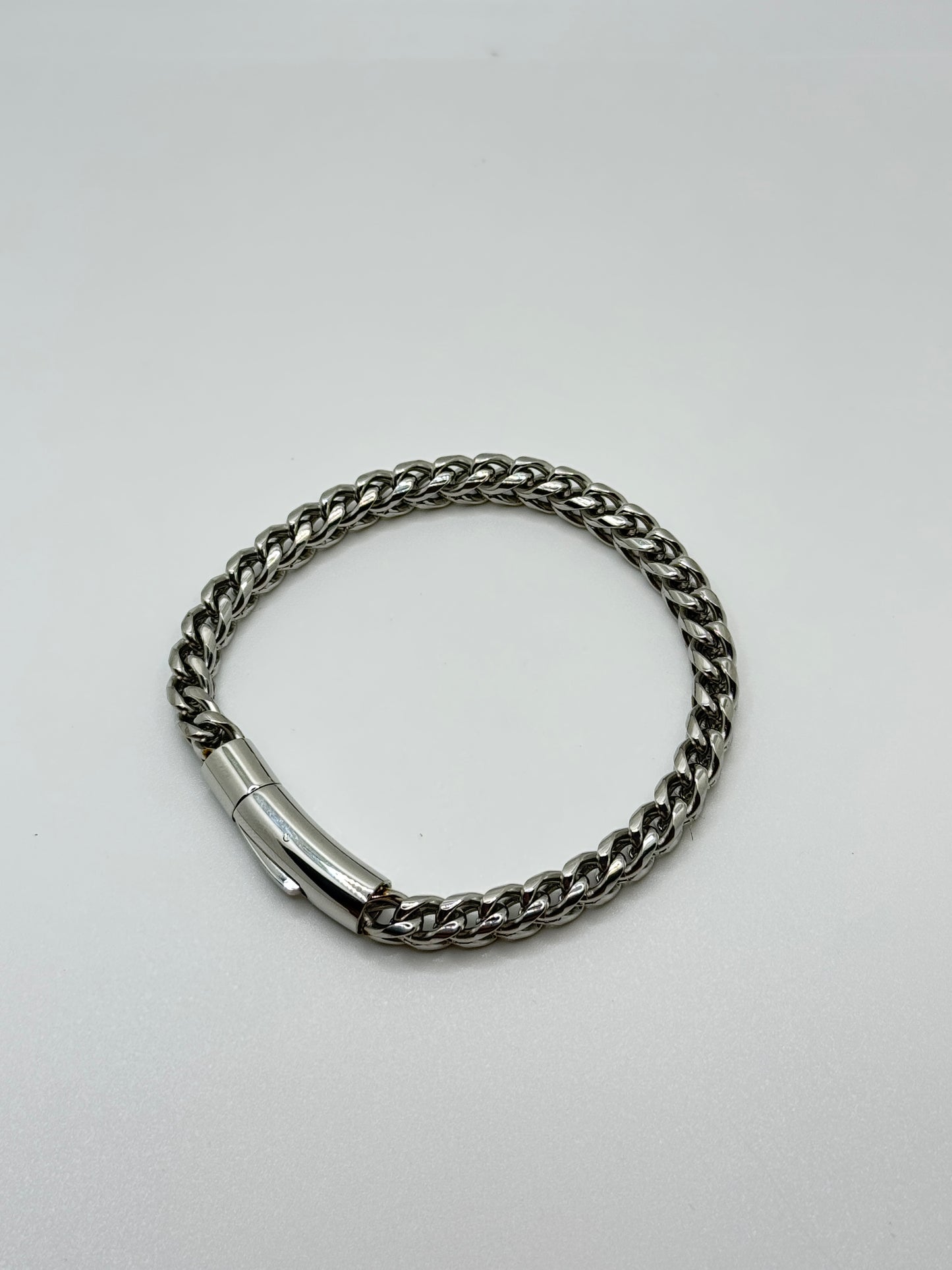 Men's Polished Silver Tone Curb Chain Bracelet
