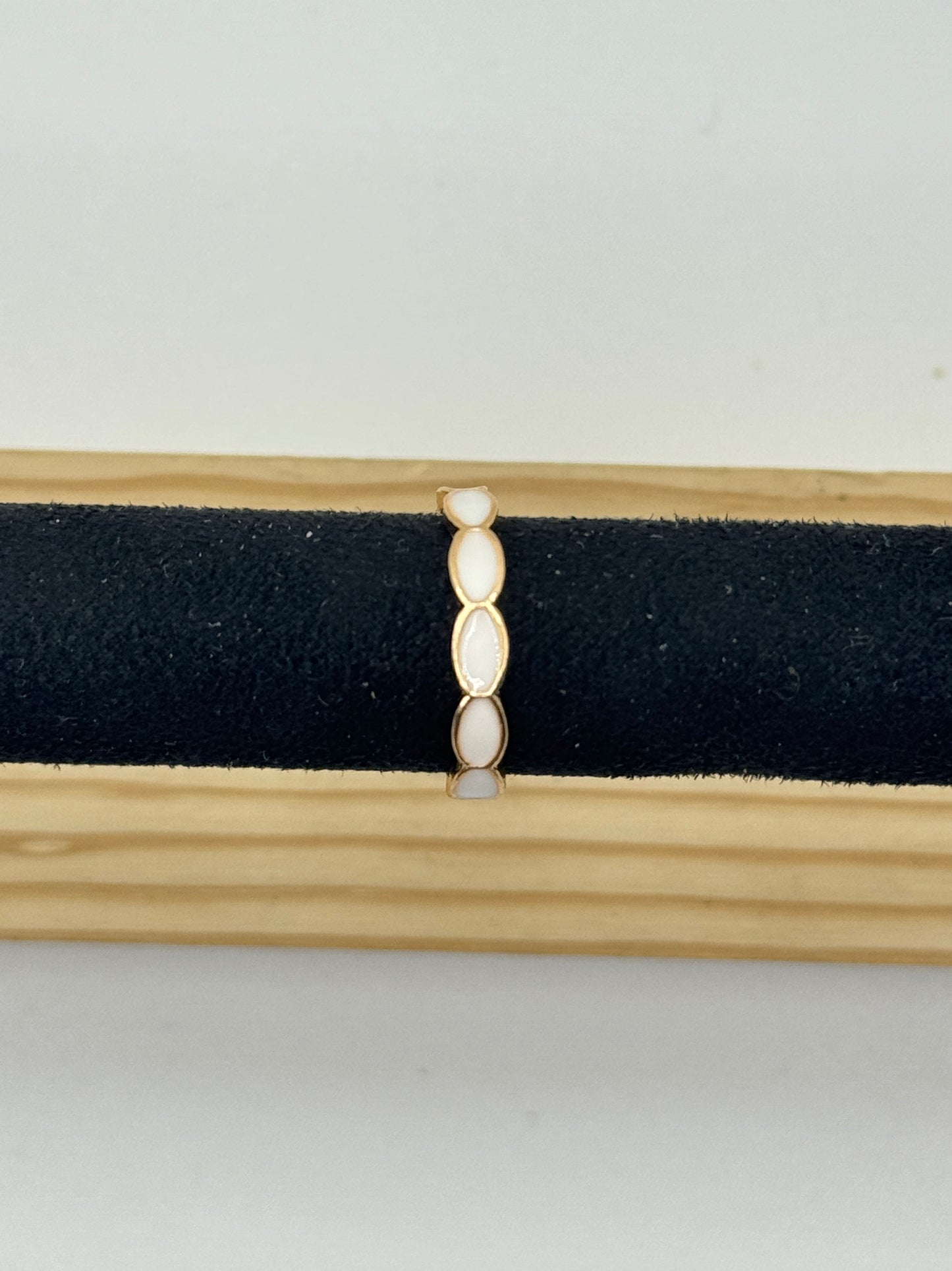 Lustro Anti-Tarnish Ring