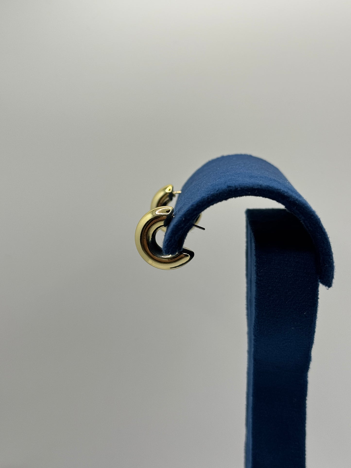 Classic Small Gold Hoop Earrings