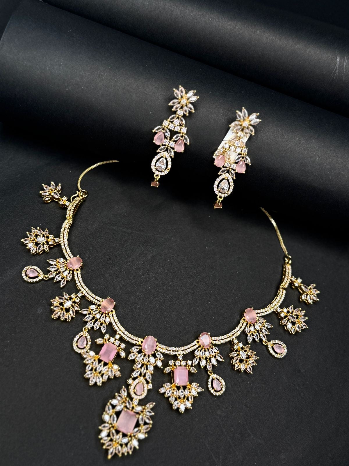 Round neck AD necklace set