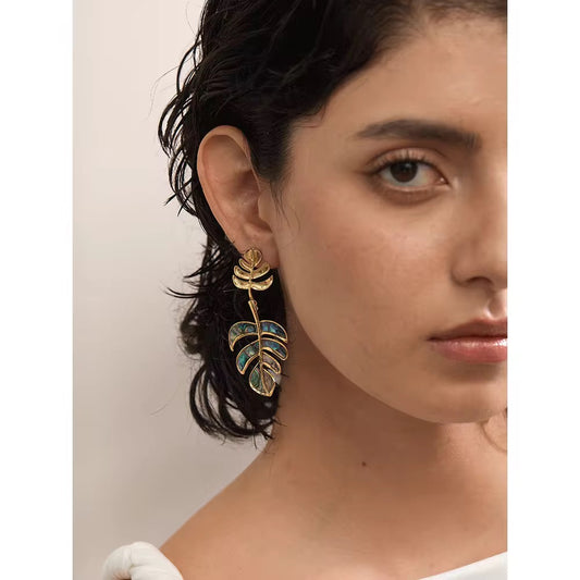 Shell leaf drop earrings