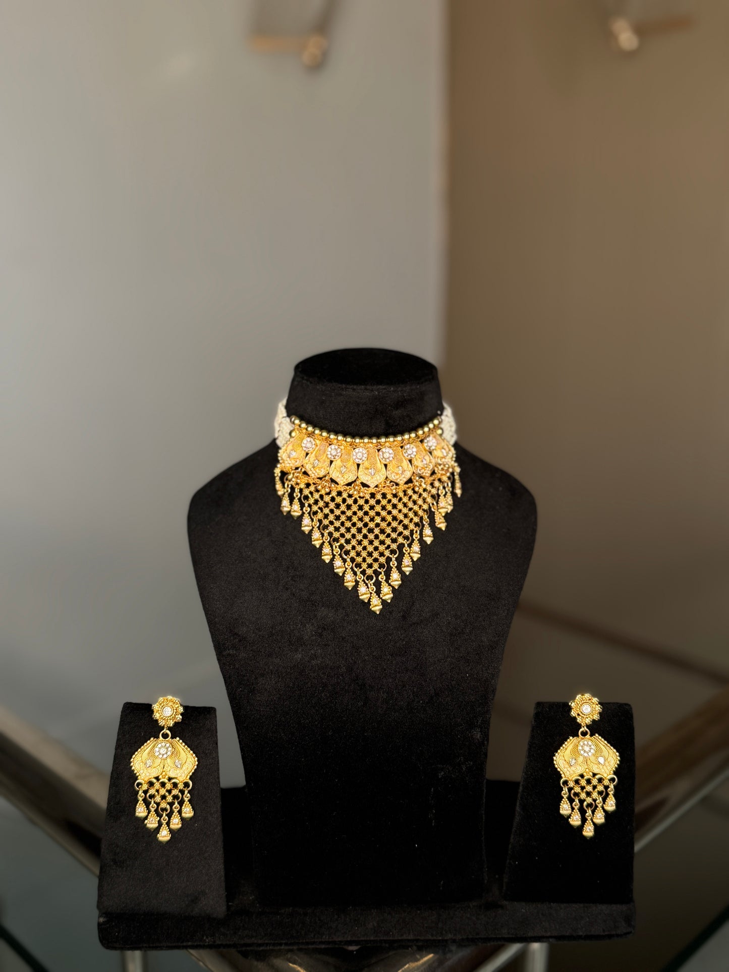 Grand Gold Filigree Choker Set