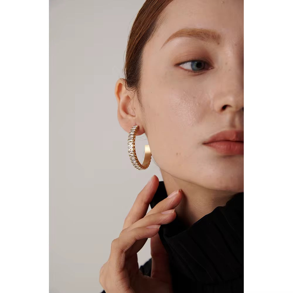 Baguette loop earring in zircon studs stainless steel