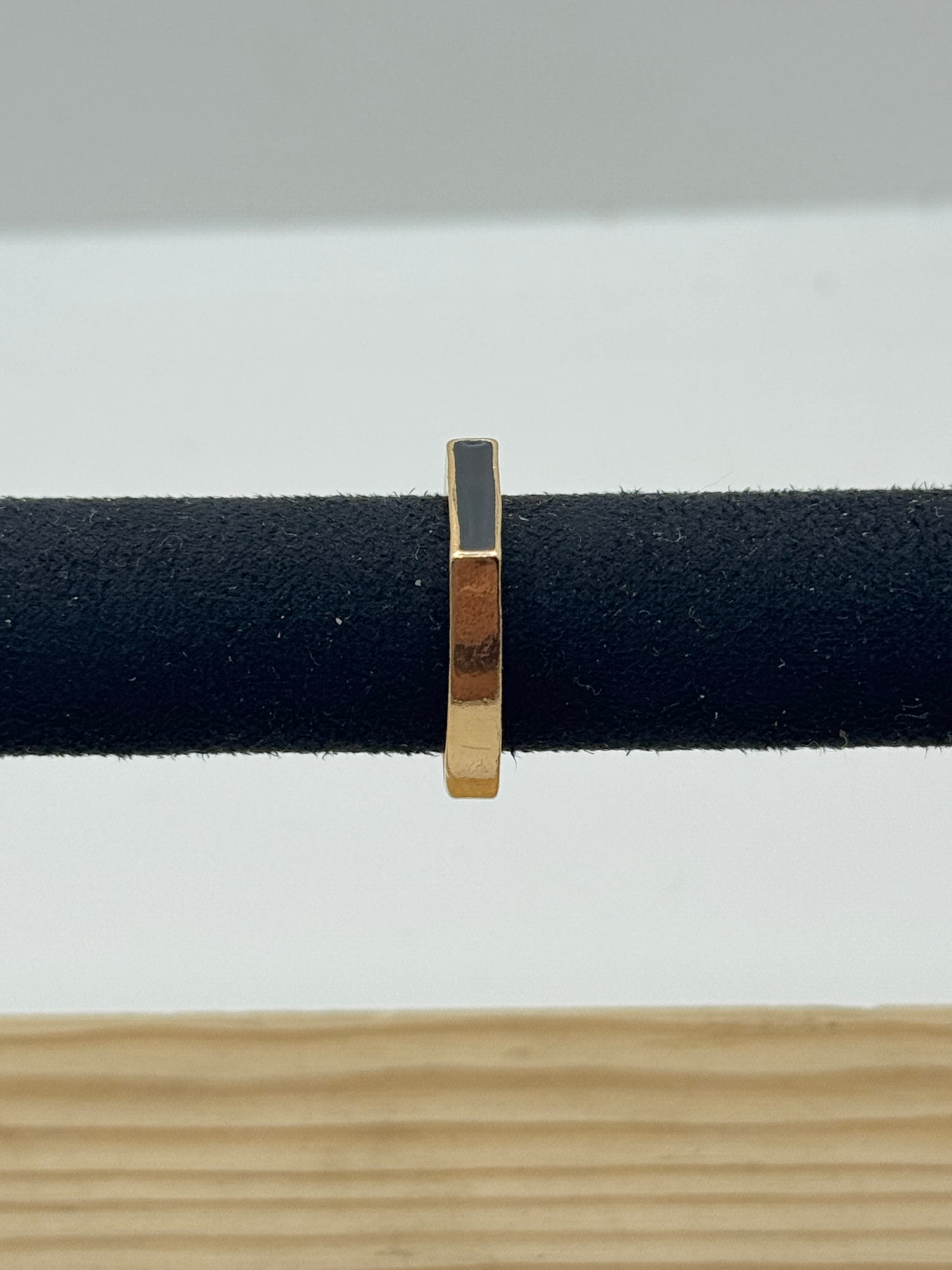 Lustro Anti-Tarnish Ring