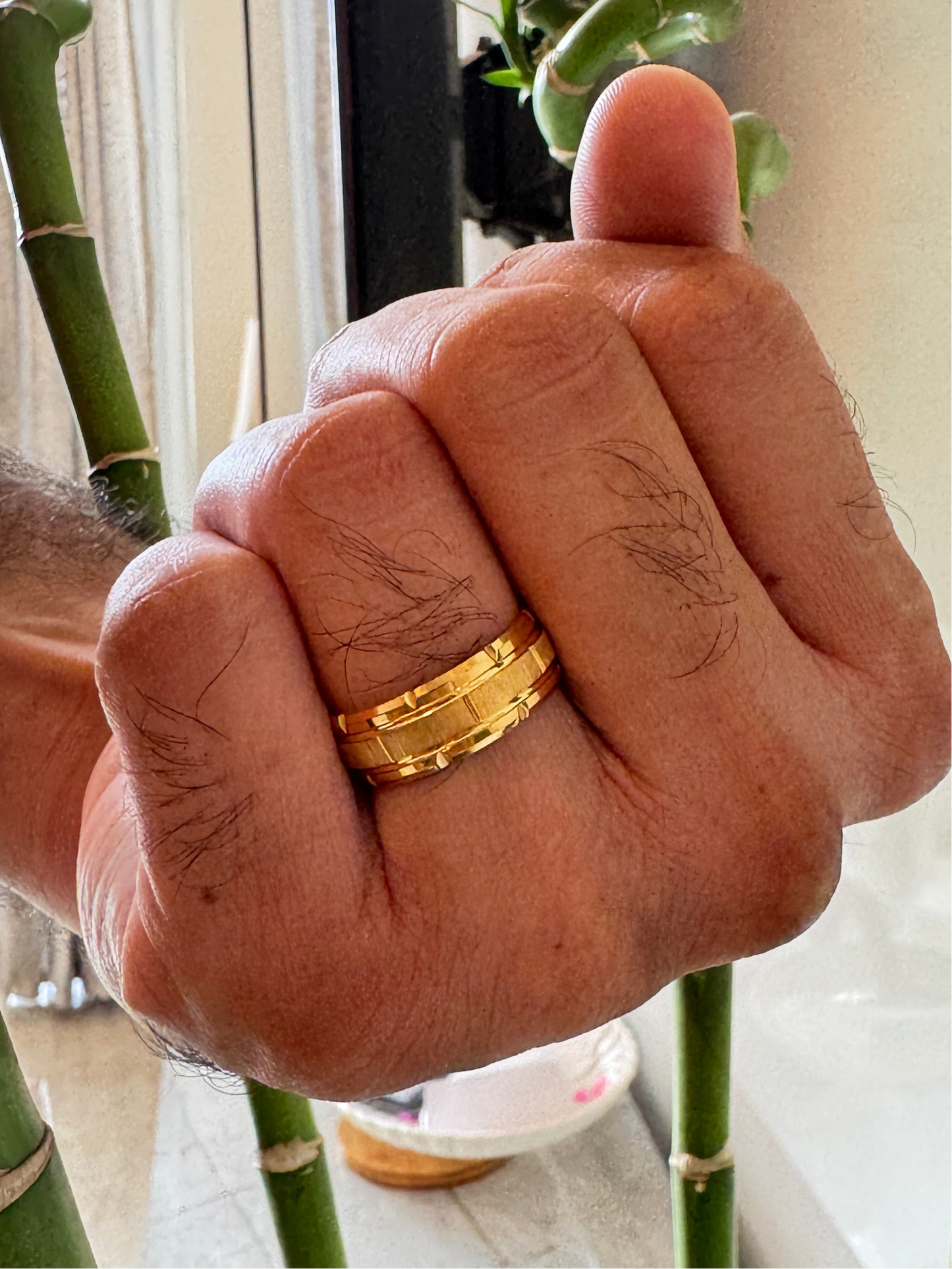 Mens ring in gold finish size 10