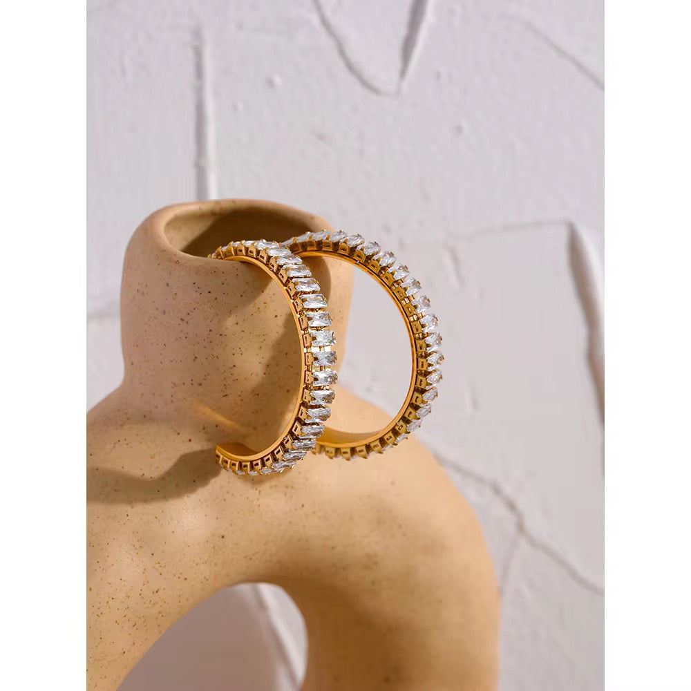 Baguette loop earring in zircon studs stainless steel