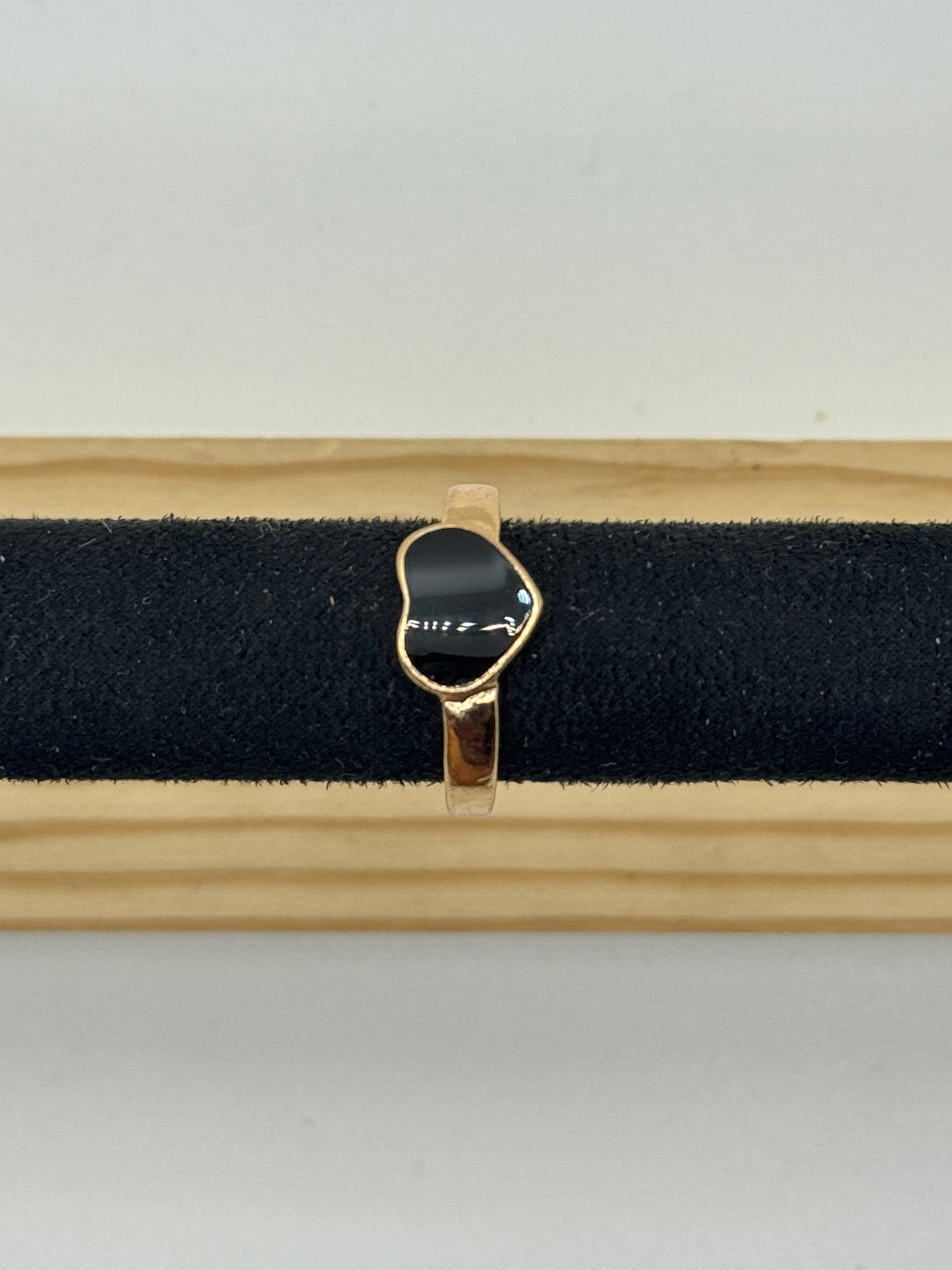 Lustro Anti-Tarnish Ring