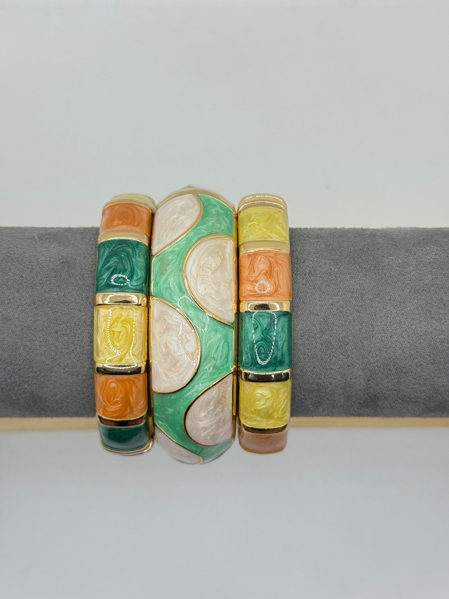 Pink and Gold Bangle with a Split Design