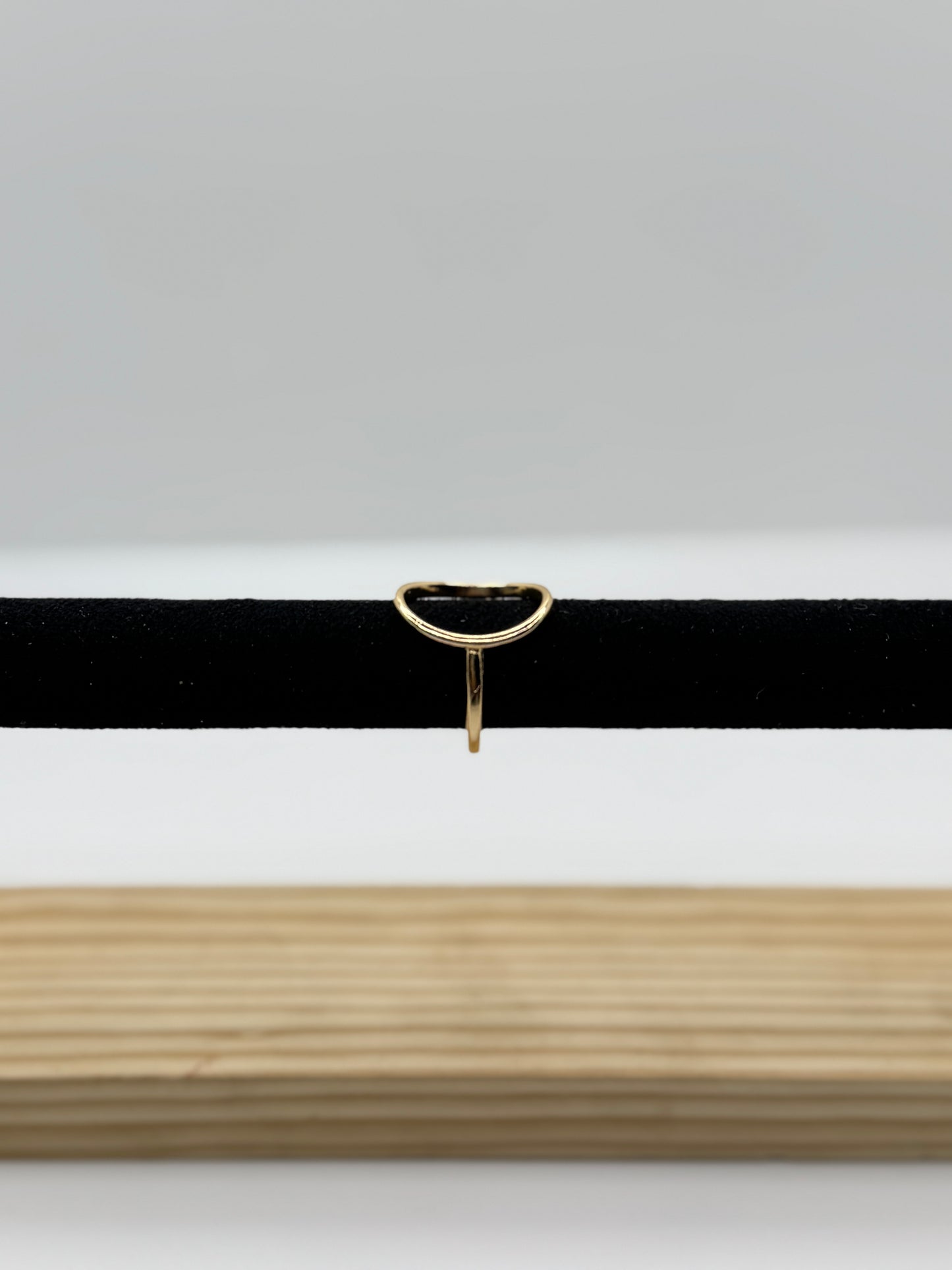 Lustro Anti-Tarnish Ring