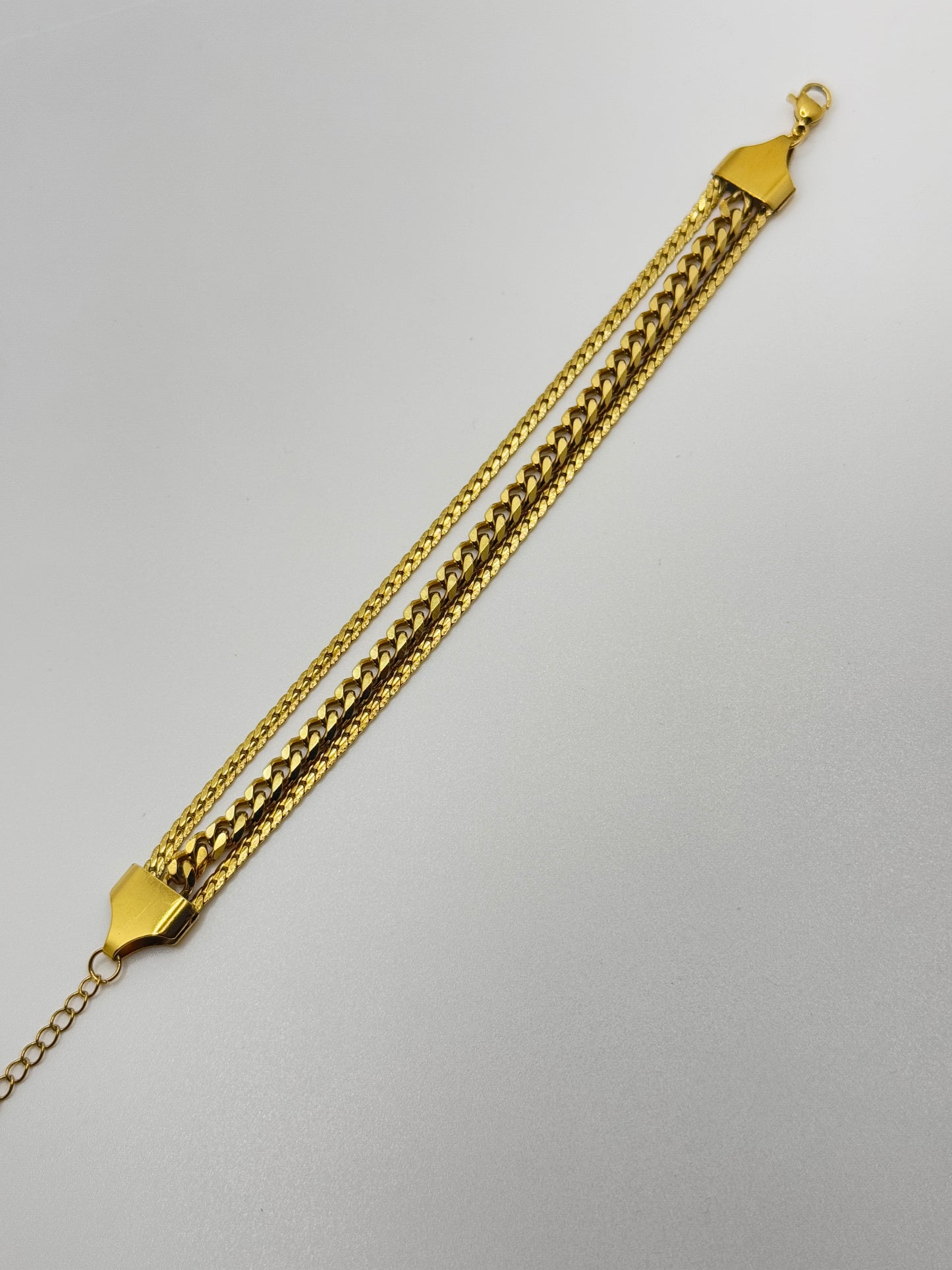 Multi-Layered Gold Chain Bracelet with Mixed Textures