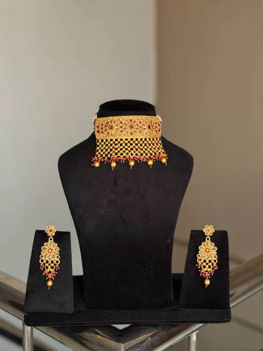Intricate Gold & Ruby Guluband Choker Set