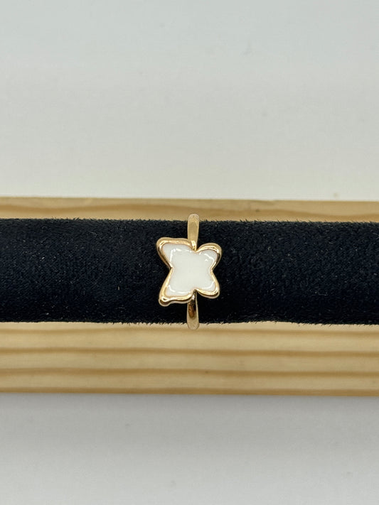Lustro Anti-Tarnish Ring