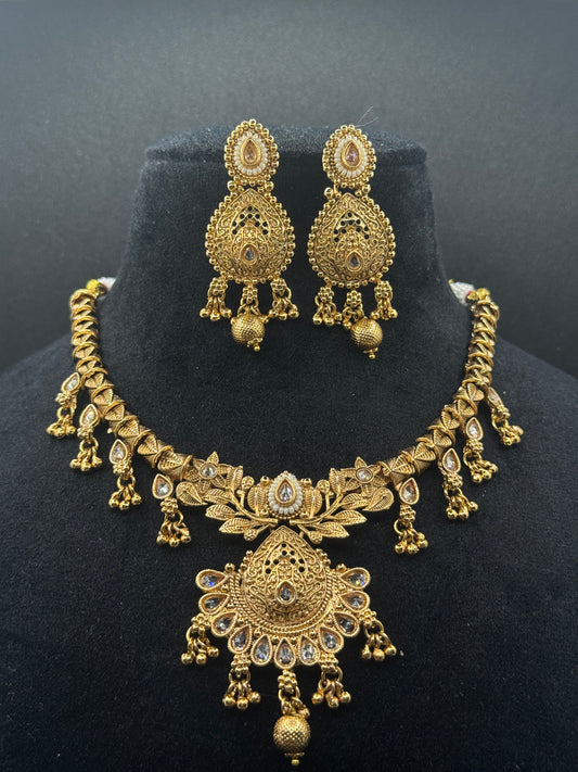 Antique Gold Plated Temple Jewellery Necklace Set