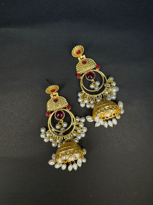 Gold tone chand baali