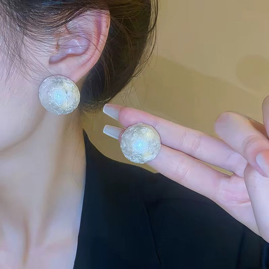 Snowflake pearl earrings