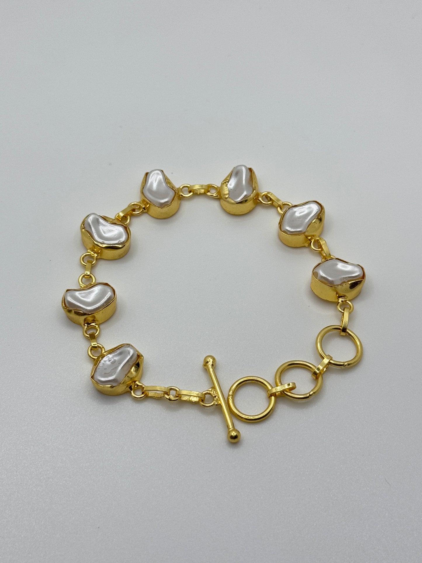 Gold Link Bracelet with Baroque Pearl Inlays