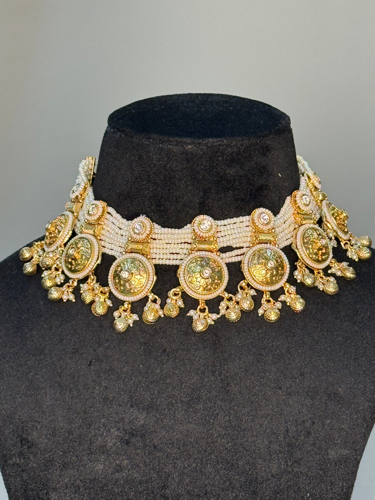 Regal Pearl Choker Necklace Set with Gold Medallions