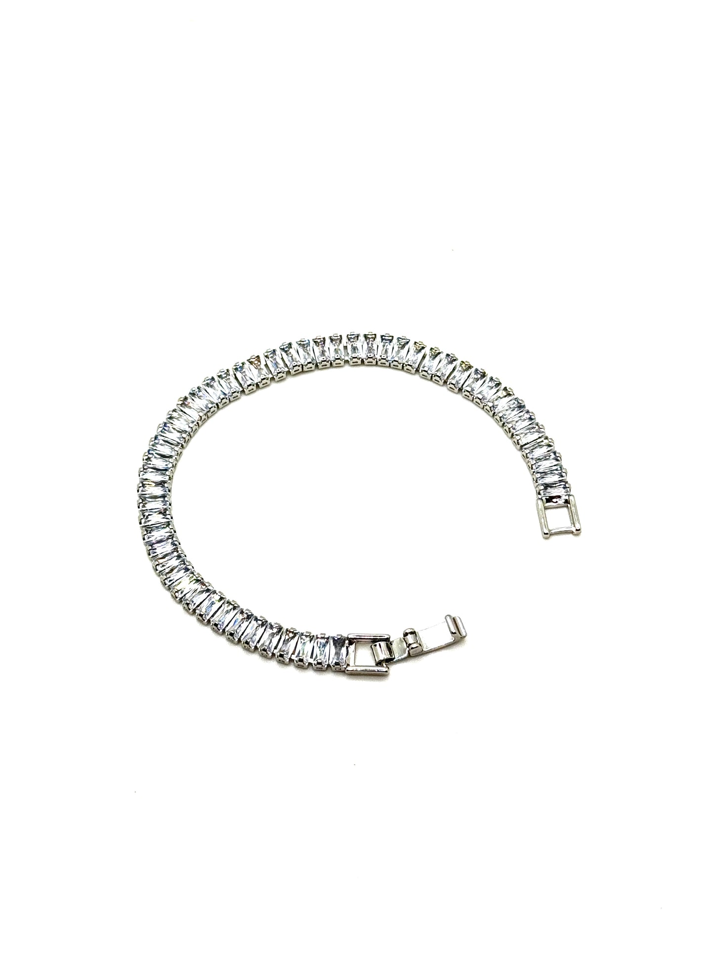Tennis bracelet