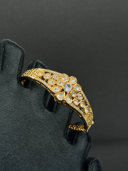 Exquisite Kundan Polki & Cubic Zirconia Floral Bracelet
