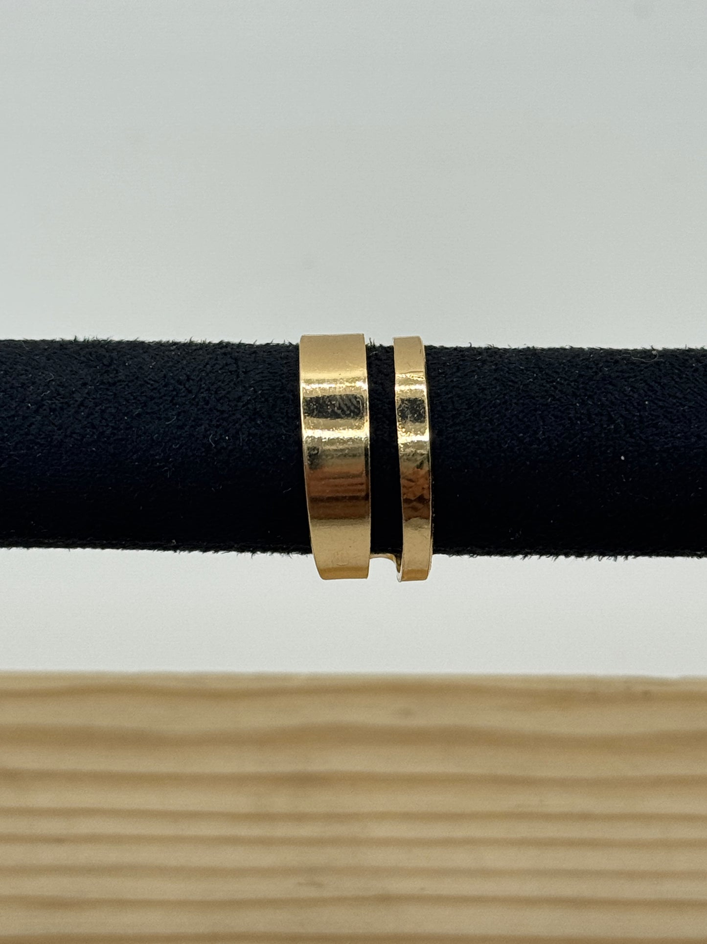 Lustro Anti-Tarnish Ring
