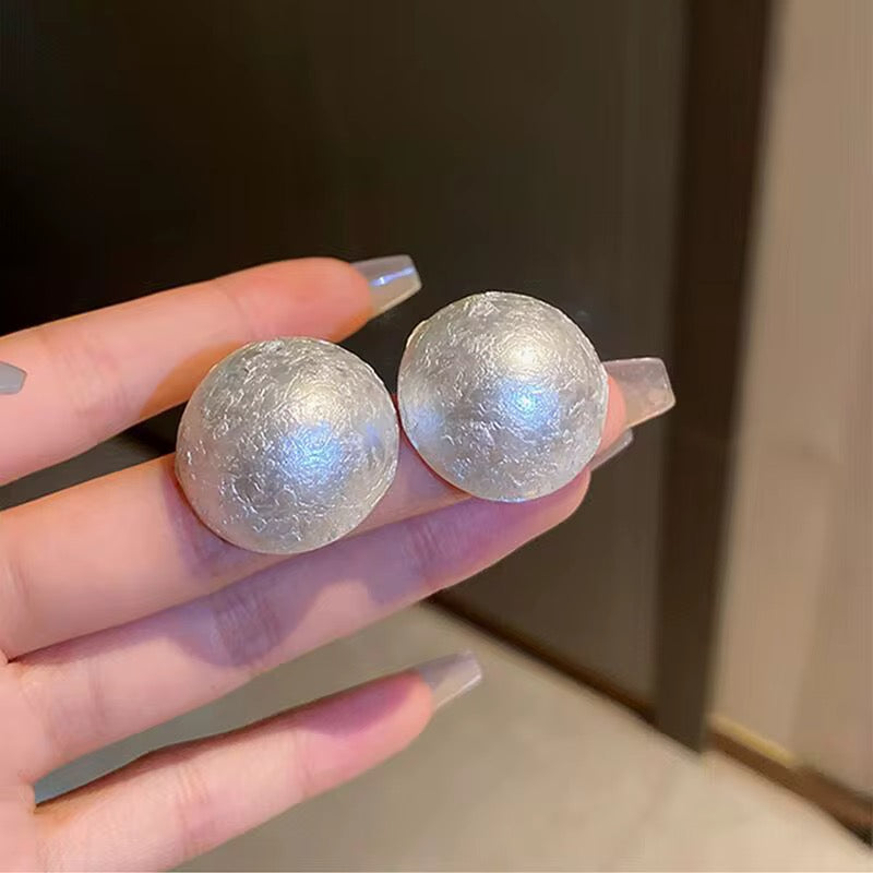 Snowflake pearl earrings