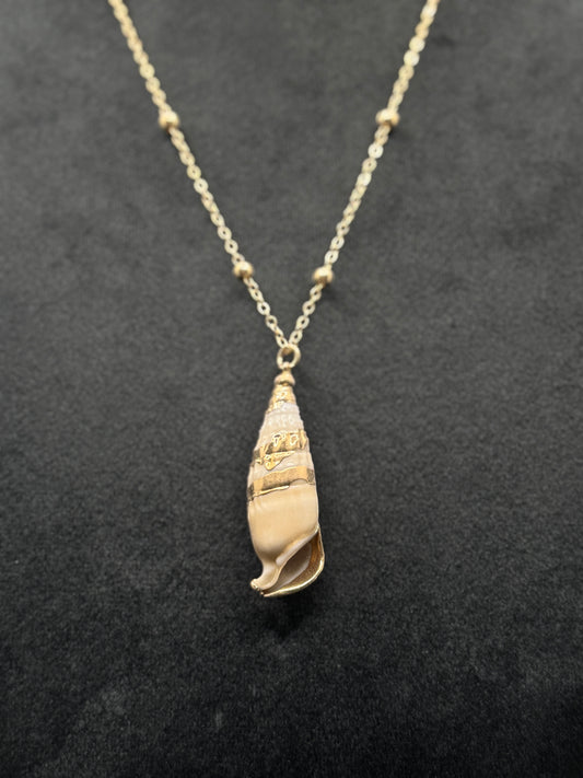 Elegant Gold-Tone Spiral Seashell Necklace