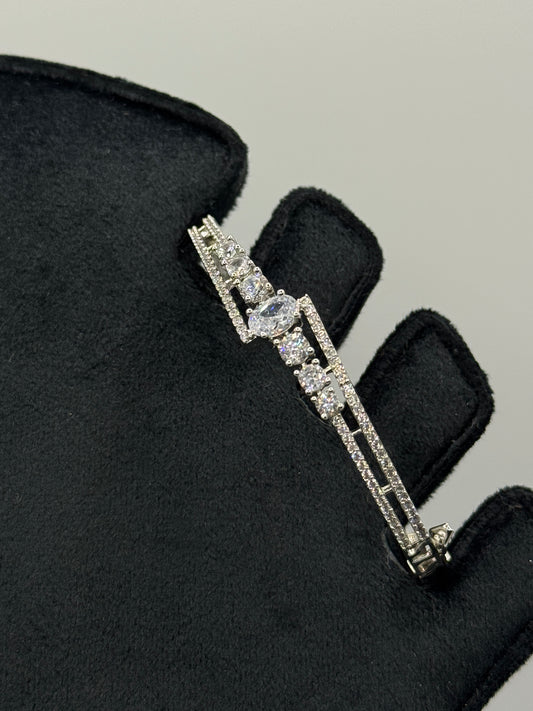 Sparkling Diamond-Encrusted Bangle Bracelet