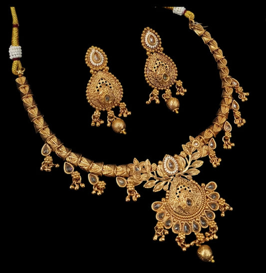 Elegant Antique Rajwadi Multicolor Necklace Set