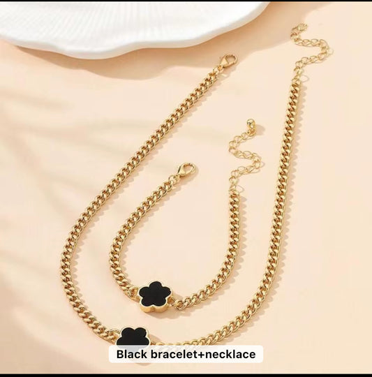 Elegant Gold-Plated Clover Jewelry Set - Necklace & Bracelet-Black