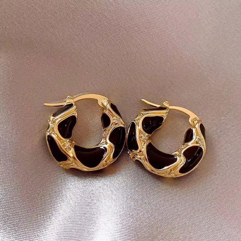 French loop earrings black